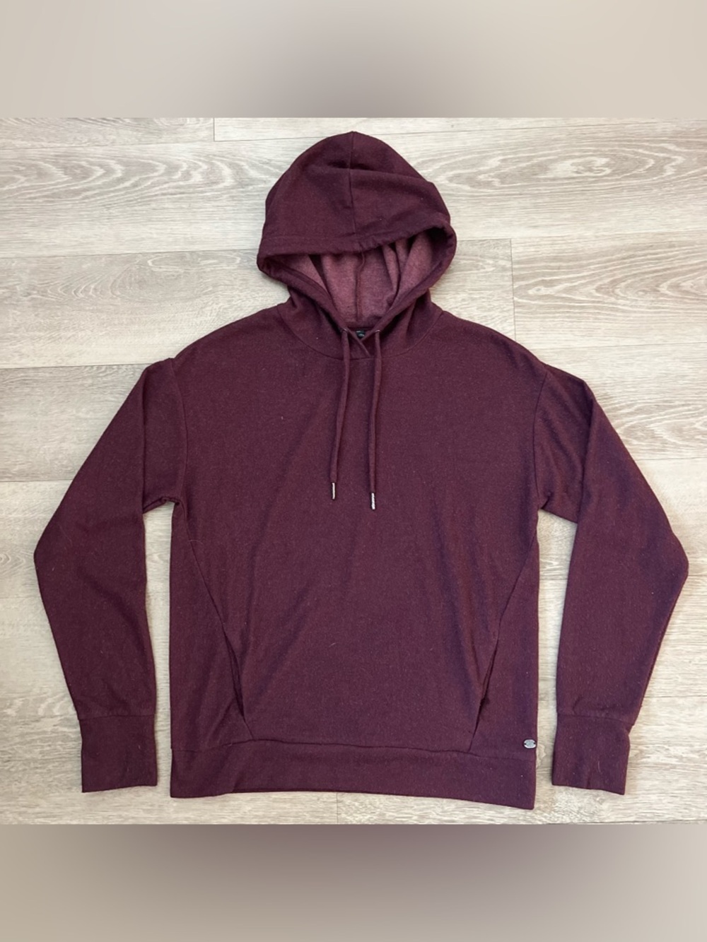GAIAM Men's Hooded Pullover in Deep Wine